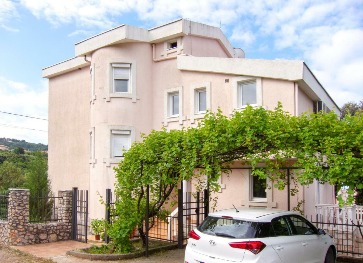 Villa Rossa Utjeha Exterior foto